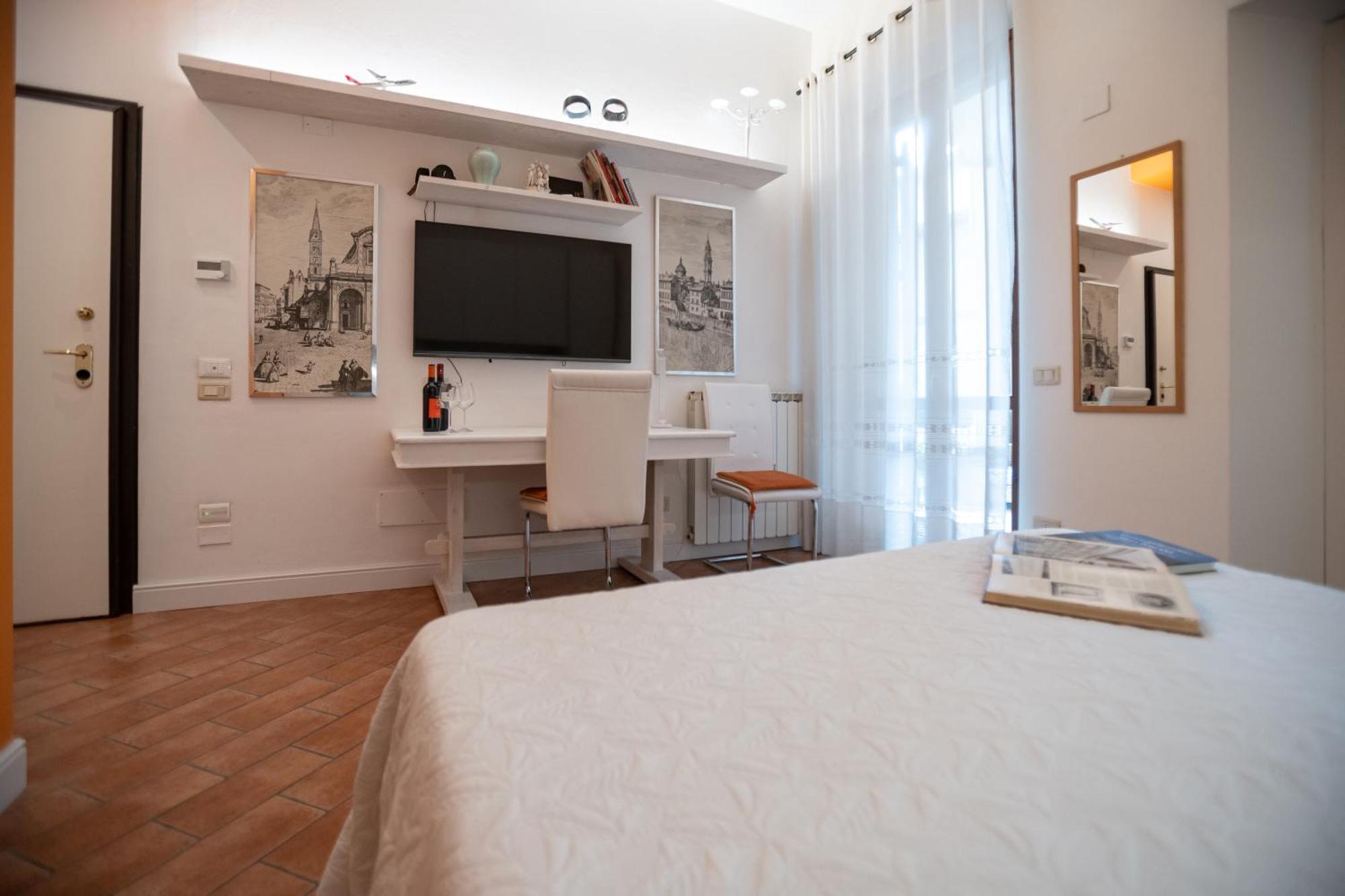 Indipendent Studio Apartment With Terrace - Parking ฟลอเรนซ์ ภายนอก รูปภาพ