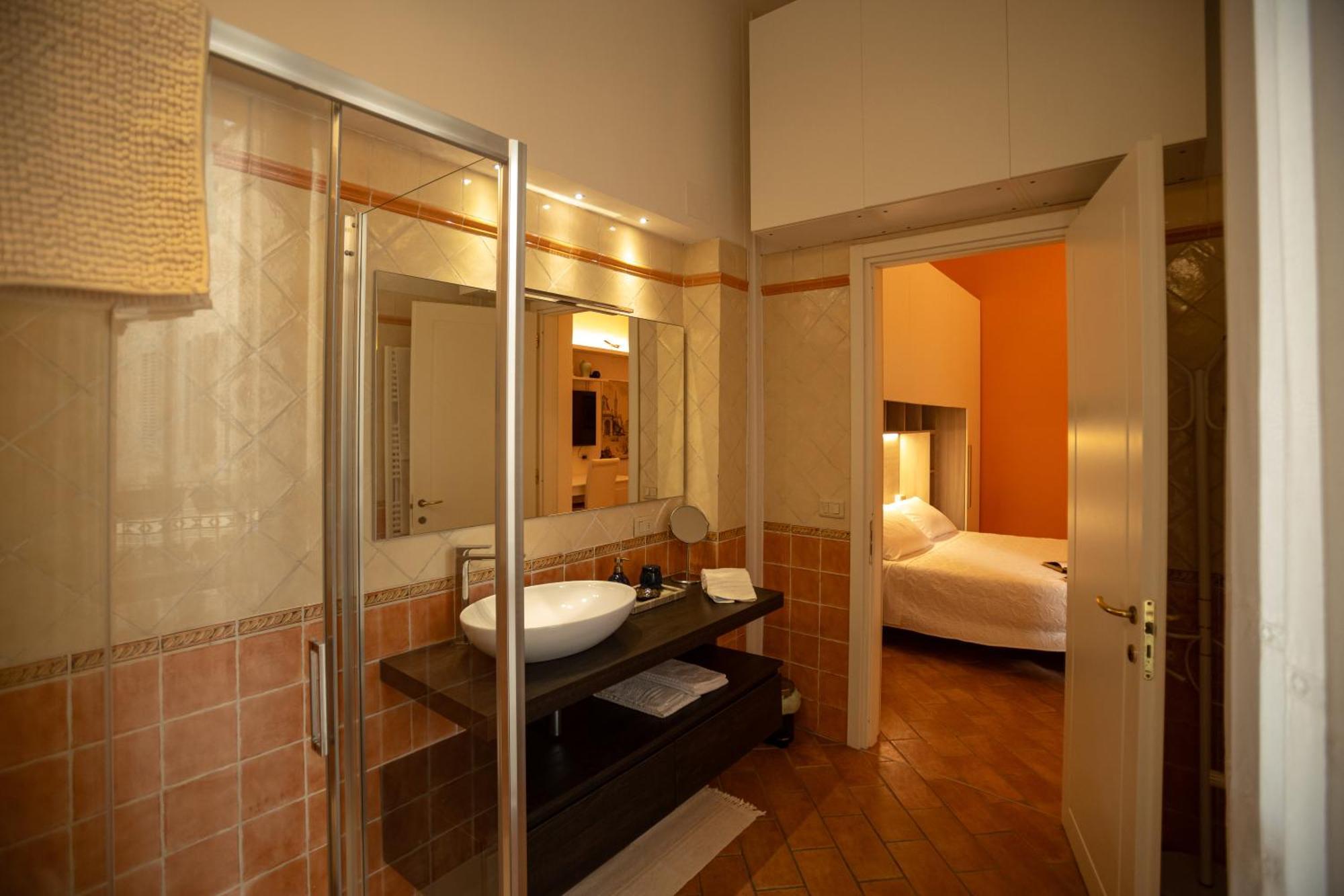 Indipendent Studio Apartment With Terrace - Parking ฟลอเรนซ์ ภายนอก รูปภาพ